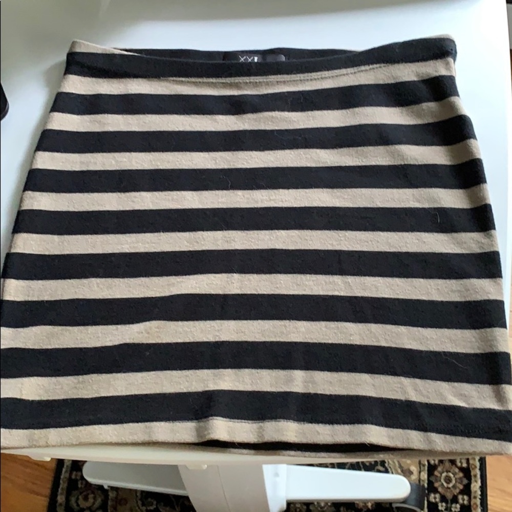 (5/$25) Forever 21 striped miniskirt
